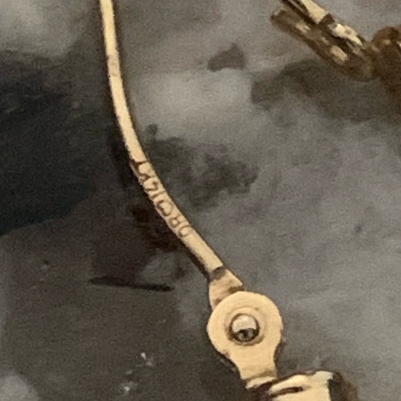 Vintage 14K Gold Hoop Earrings, 20mm, Stamped - Picture 4 of 7